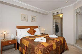 Ringwood Royale Aparthotel Kültér fotó